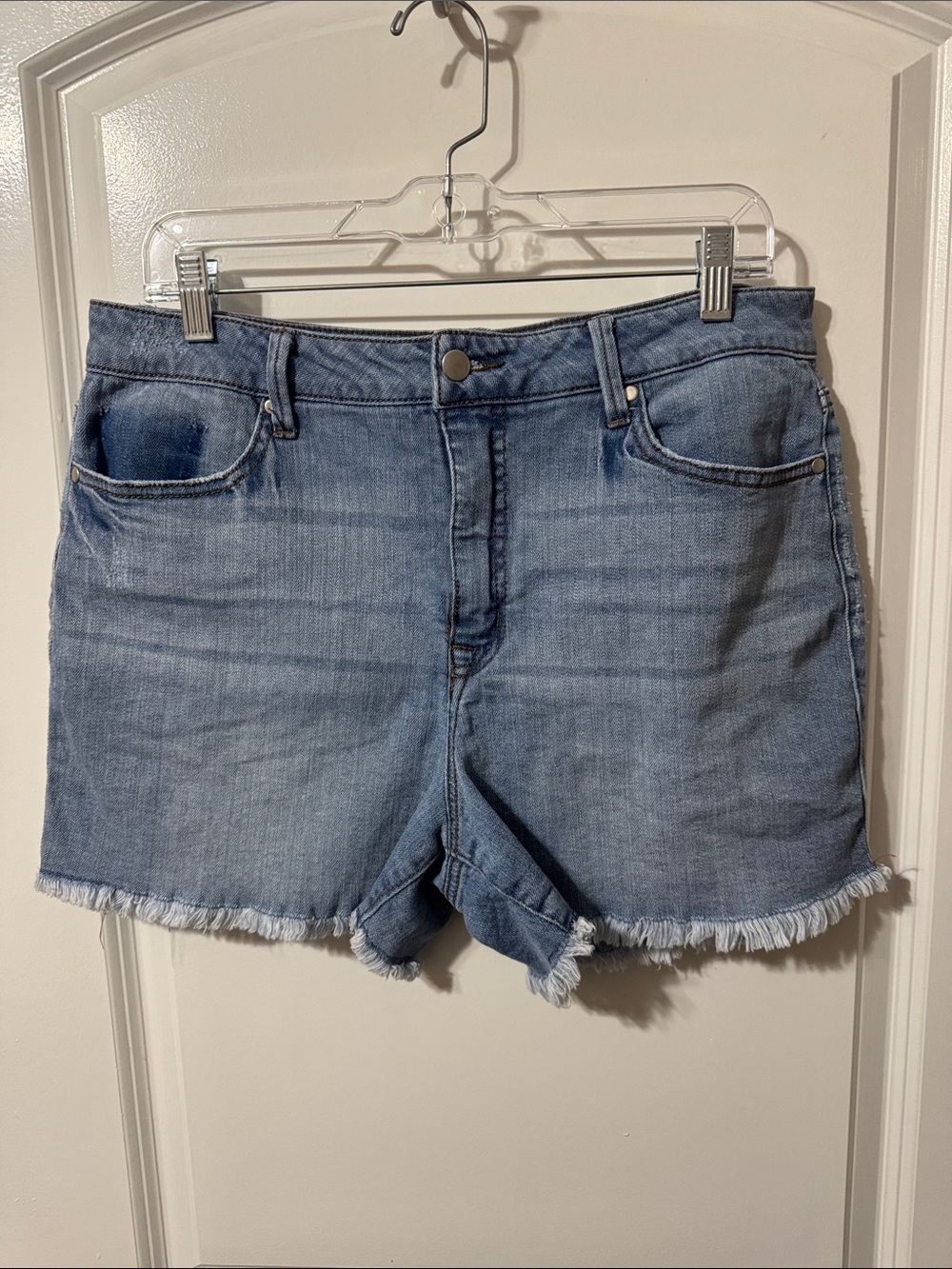 Versona Light Blue Denim Frayed Shorts